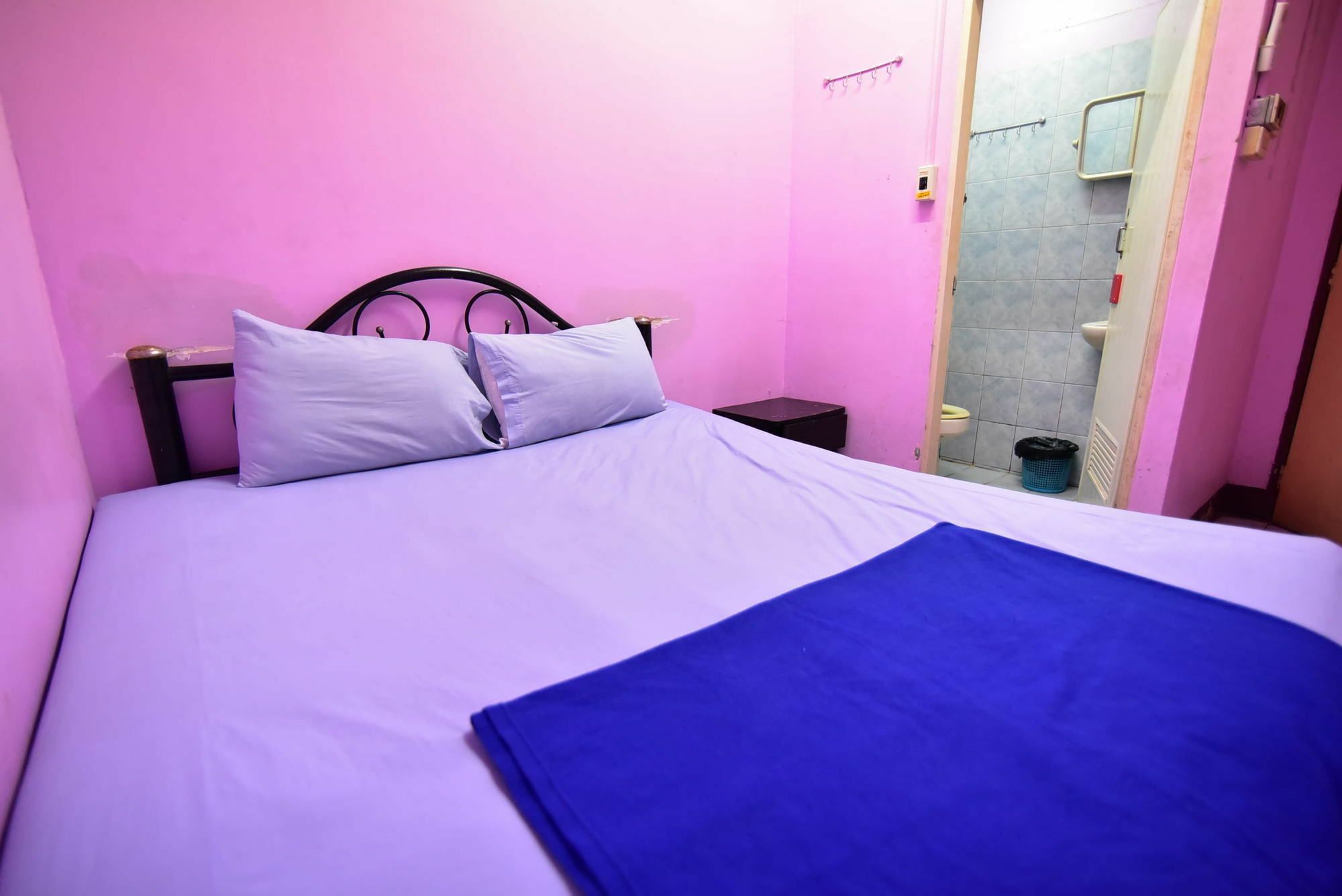 Khaosan Rainbow Hostel 방콕 외부 사진