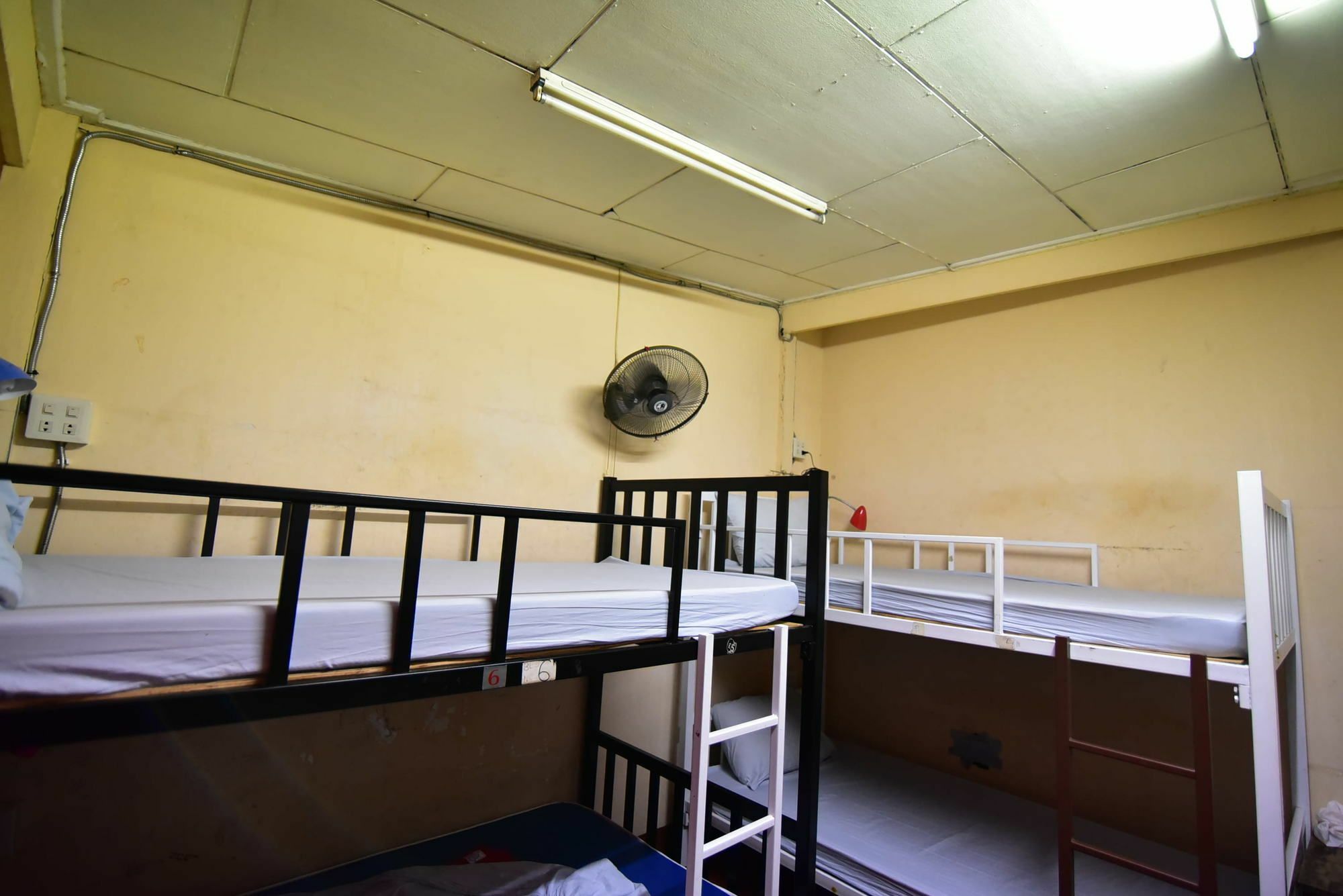 Khaosan Rainbow Hostel 방콕 외부 사진